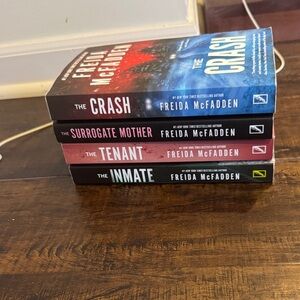 Freida McFadden Book Set